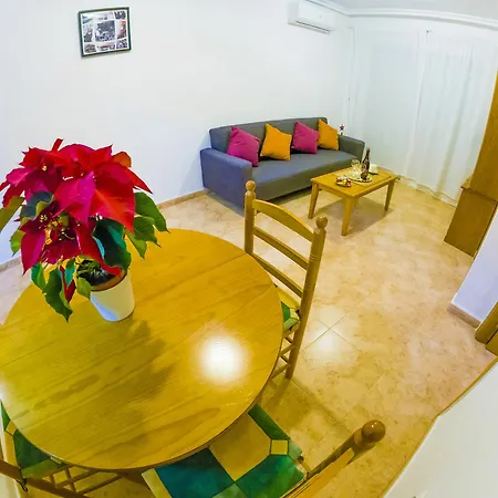 Apartamento Homely Radio Murcia Torrevieja